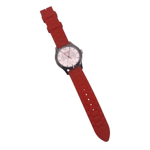 COACH Silver-tone Rubber Band Ladies Wristlet Watch - Picture 4 of 7